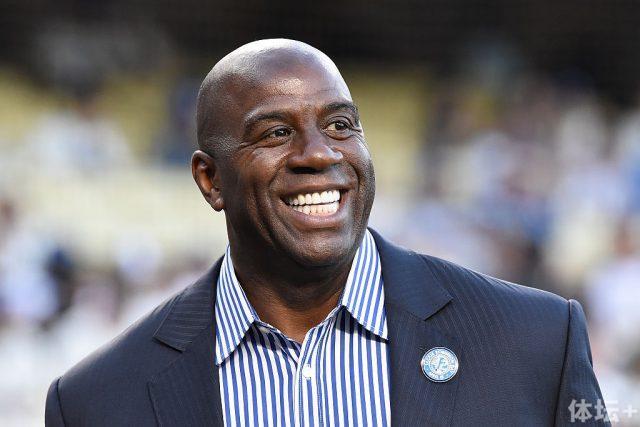 劳森17分新疆胜北控 张宁25分山西加时胜深圳